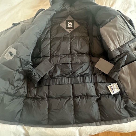 Men's Canada Goose Parker graphite Large - Picture 9 of 9